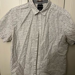 Men’s casual button down